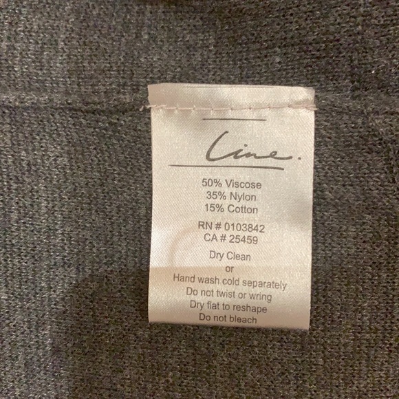 Flowy cardigan/sweater - Picture 4 of 5